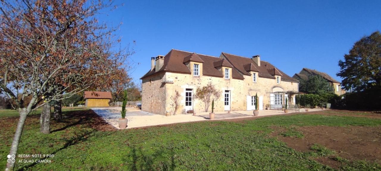 Britavit Bed & Breakfast Saint-Avit-Senieur Exterior photo