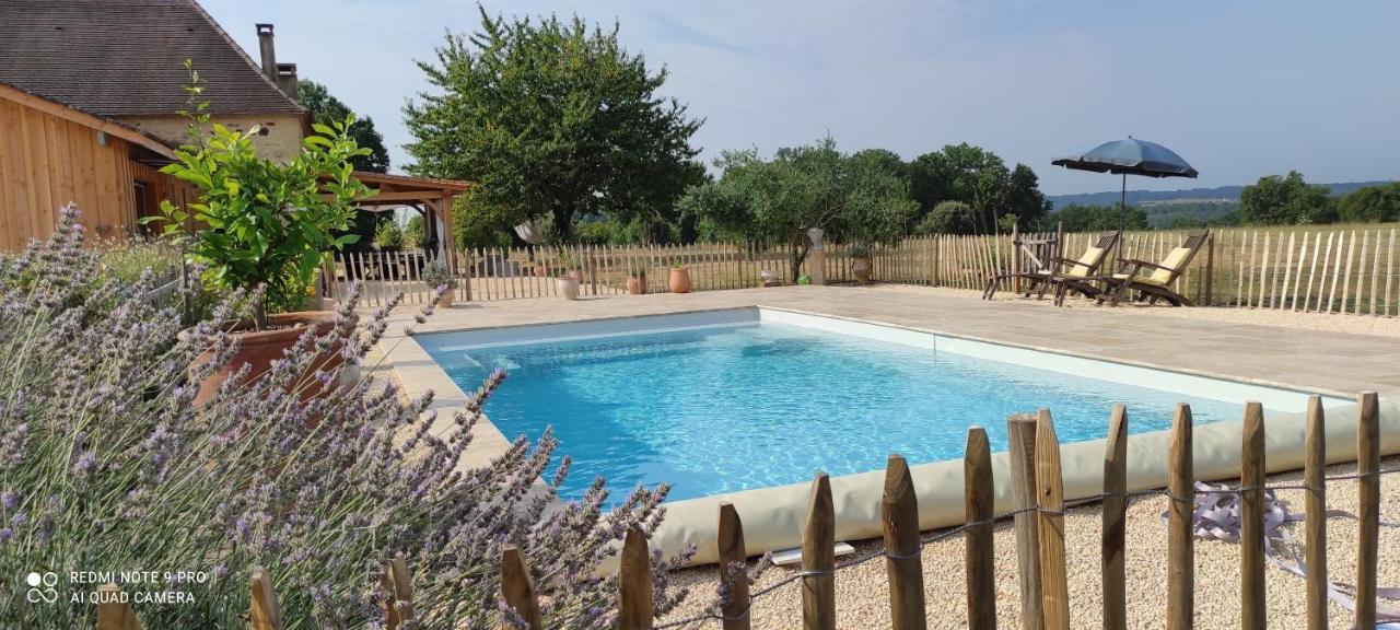 Britavit Bed & Breakfast Saint-Avit-Senieur Exterior photo