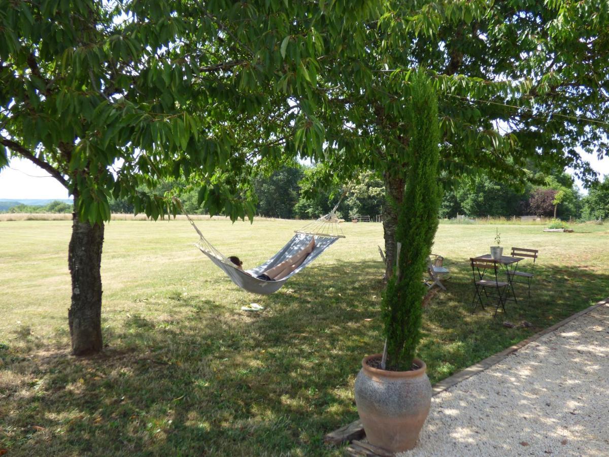 Britavit Bed & Breakfast Saint-Avit-Senieur Exterior photo